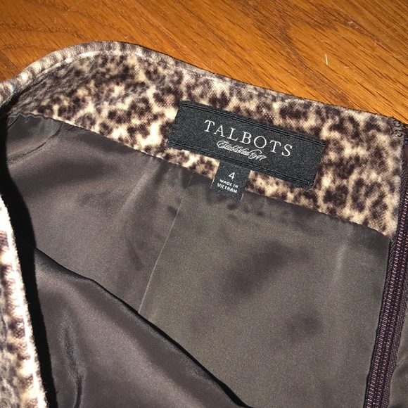 Talbots Animal Print Skirt Size 4 - Picture 2 of 3